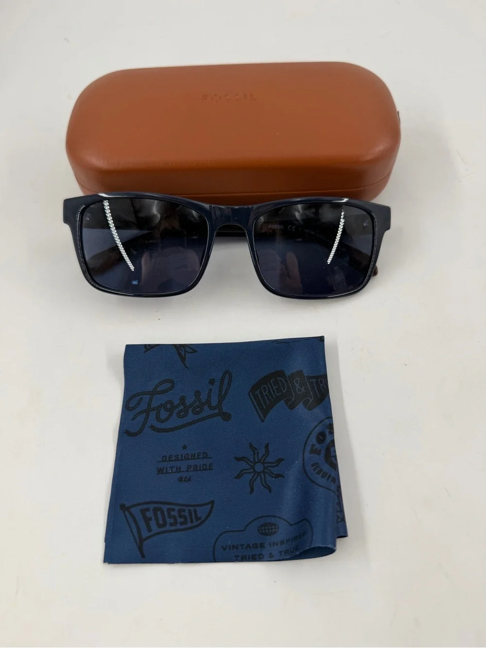 Fossil Men’s FOS 2124 GS 0031R Matte Black Frame Grey Lens Sunglasses 56-18 145